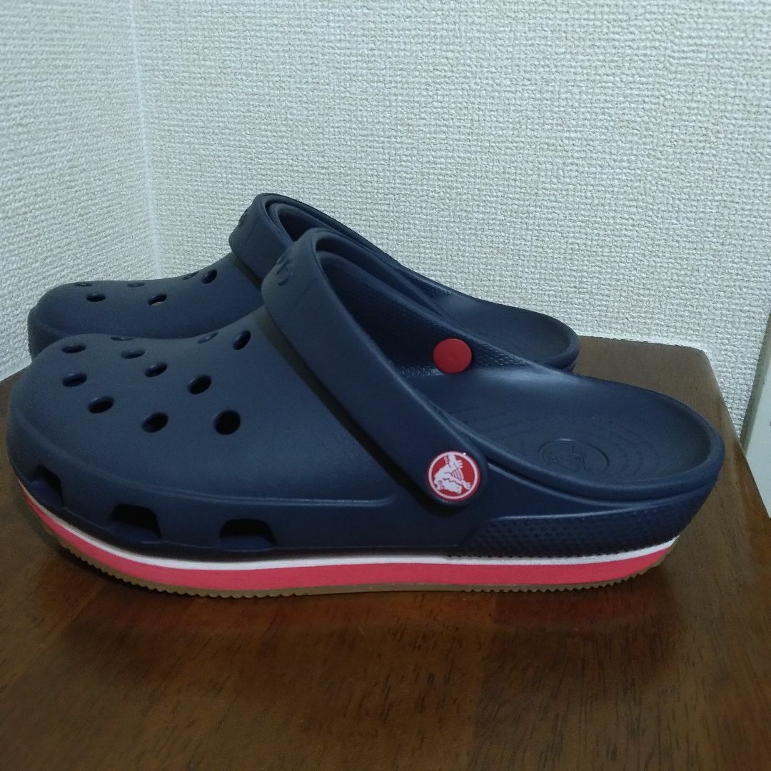 crocs クロックス メッシュ スニーカー ネイビー W7  23cm