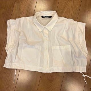 ザラ(ZARA)のZARA トップス(シャツ/ブラウス(半袖/袖なし))