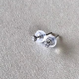 ダイヤモンドピアス　プラチナピアス 0.10ct pt900  ピアス(ピアス(両耳用))