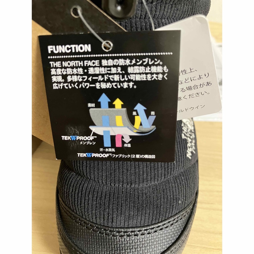 THE NORTH FACE(ザノースフェイス)のノースフェイス　キッズ　ヌプシ　ブーティ　18 キッズ/ベビー/マタニティのベビー靴/シューズ(~14cm)(ブーツ)の商品写真