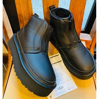 UGG☆カーキ 入手困難 ニューメルプラットフォーム ジップ 22cm