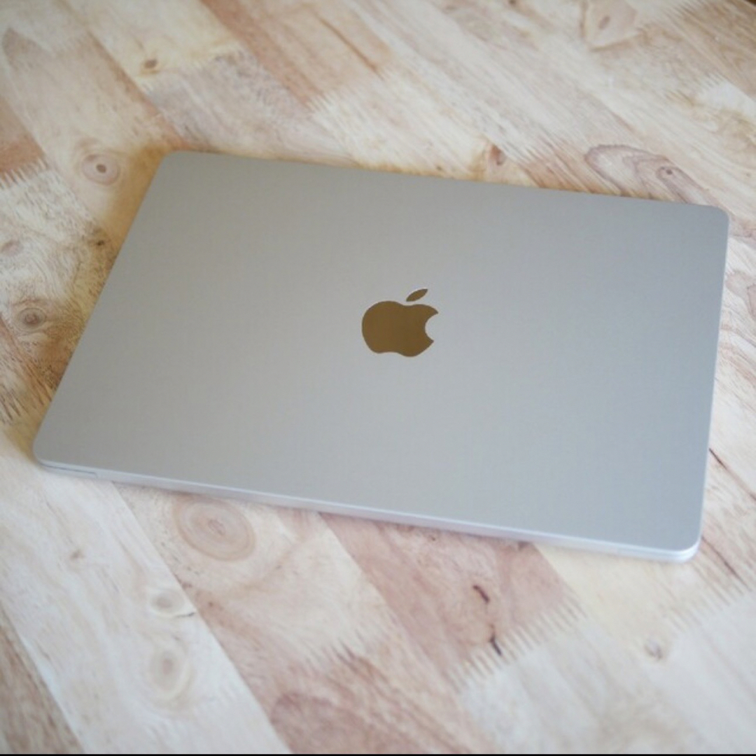 Mac (Apple) - 【美品】MacBook Air M2 8G 256G インチ スターライトの 