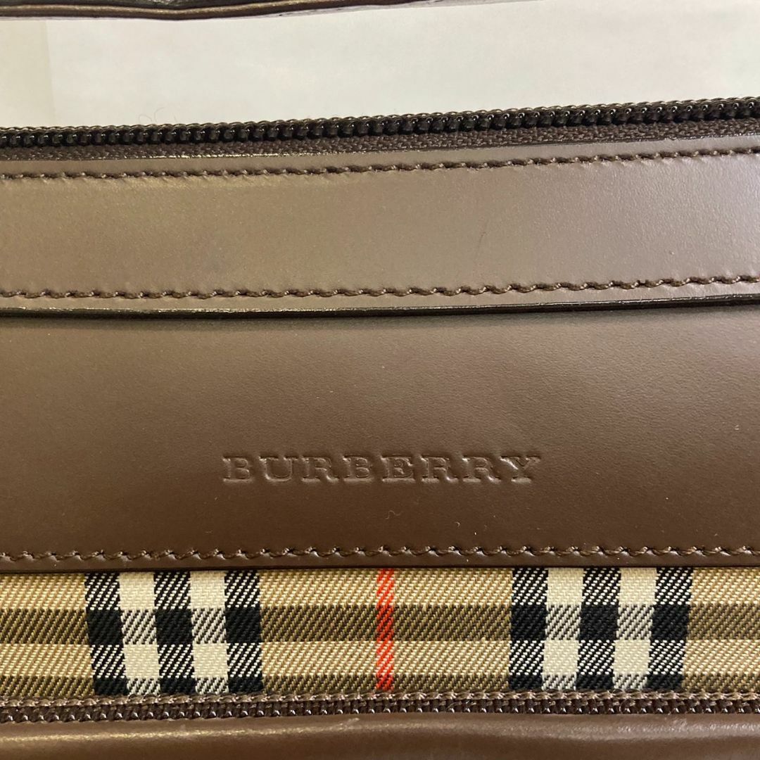 BURBERRY - 良品 バーバリー ロンドン レザーワンショルダー ノバ