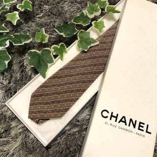 シャネル(CHANEL)のCHANEL シャネル ネクタイ グレー ココマーク(ネクタイ)