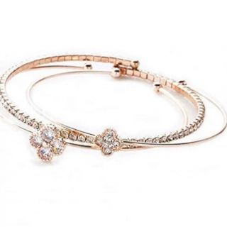 SWAROVSKI(フラワー ・ ブレスレット/バングル)のフリマアイテム一覧 SWAROVSKI(フラワー ・ ブレスレット/バングル)のフリマアイテム一覧