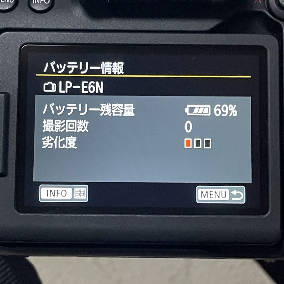 canon efs 18-135mm＆LP-E6Nバッテリー