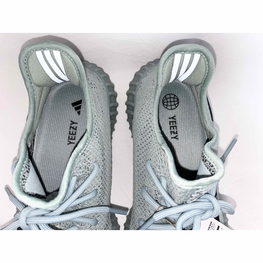adidas(アディダス)の国内正規未使用 adidas YEEZY BOOST 350 V2 28.5cm メンズの靴/シューズ(スニーカー)の商品写真