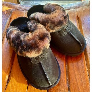 完売。。。。。。✨新品✨レオパ柄✨23✨UGG✨SCUFFETTE✨スカフェット