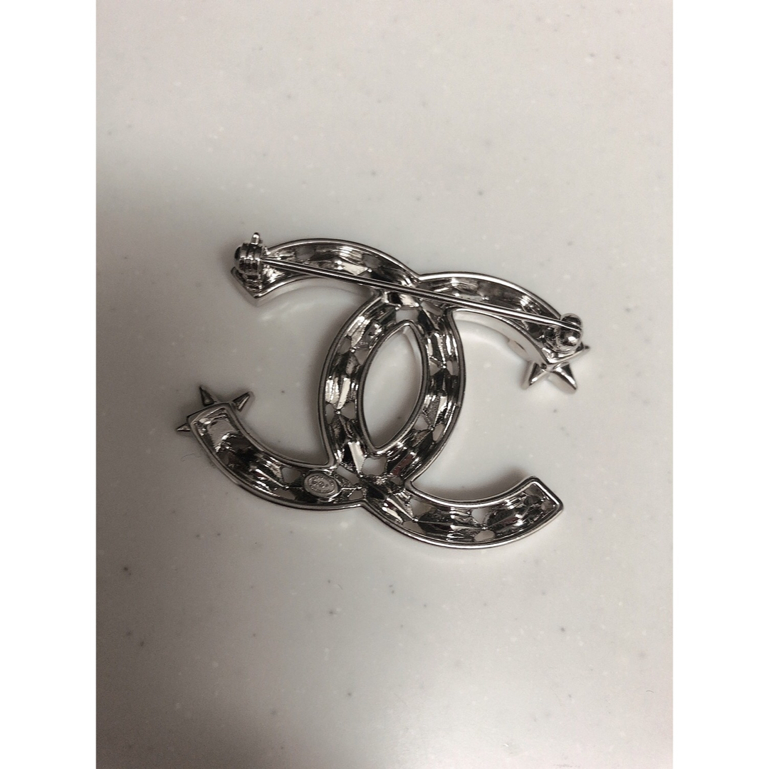 新品　未使用　CHANEL ブローチ