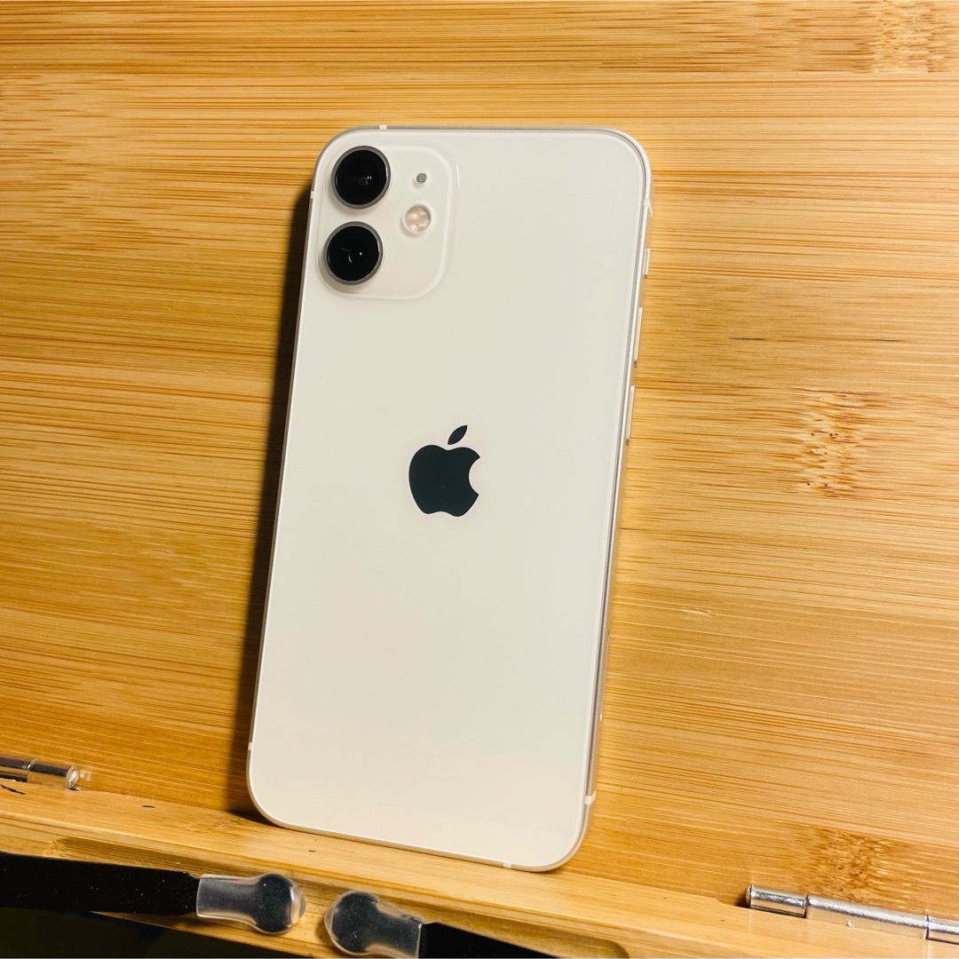 Apple iPhone 11 わかせる ラベンダー 64GB SIMロックあり Apple iPhone 11 わかせる ラベンダー 64GB SIMロックあり