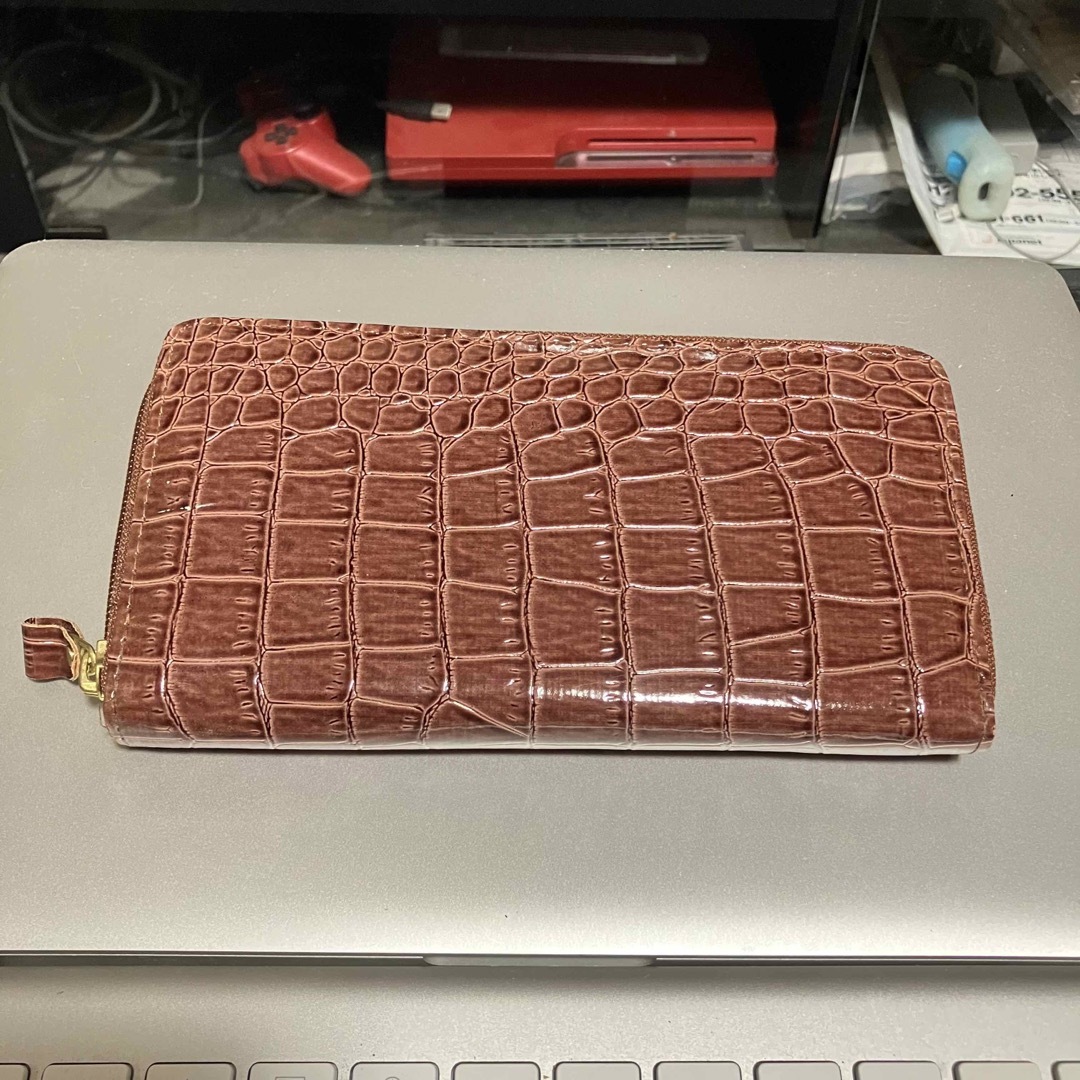 Crocodile - 【未使用品】【クロコダイル】 エナメル / 長財布 の通販
