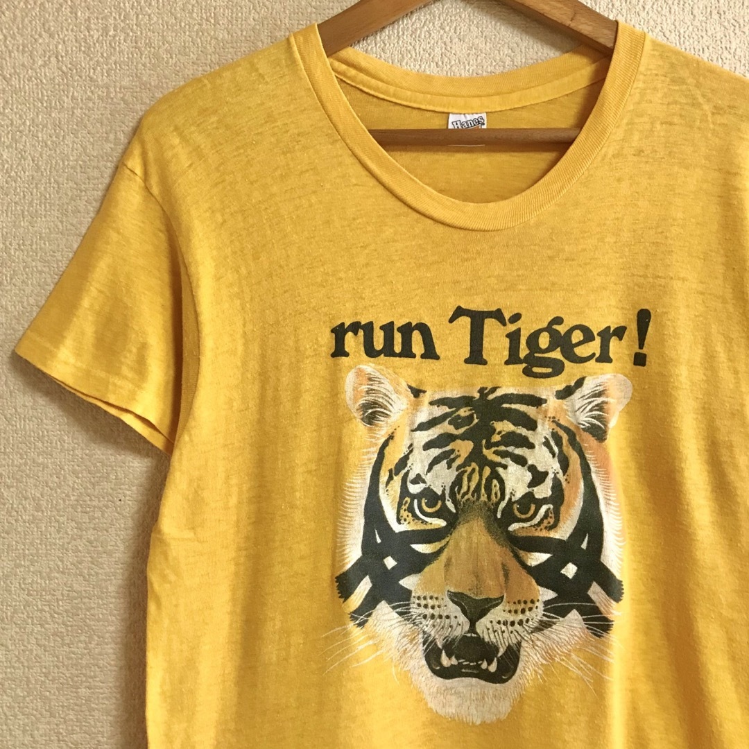 Tシャツ/カットソー(半袖/袖なし)70s ヴィンテージ Hanes オニツカタイガー Tシャツ M マスタード 虎