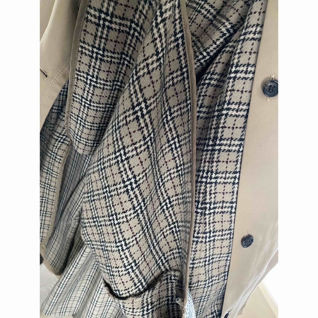 BURBERRY BLUE LABEL(バーバリーブルーレーベル)のBurberry Bluelabelトレンチコート　40 レディースのジャケット/アウター(トレンチコート)の商品写真