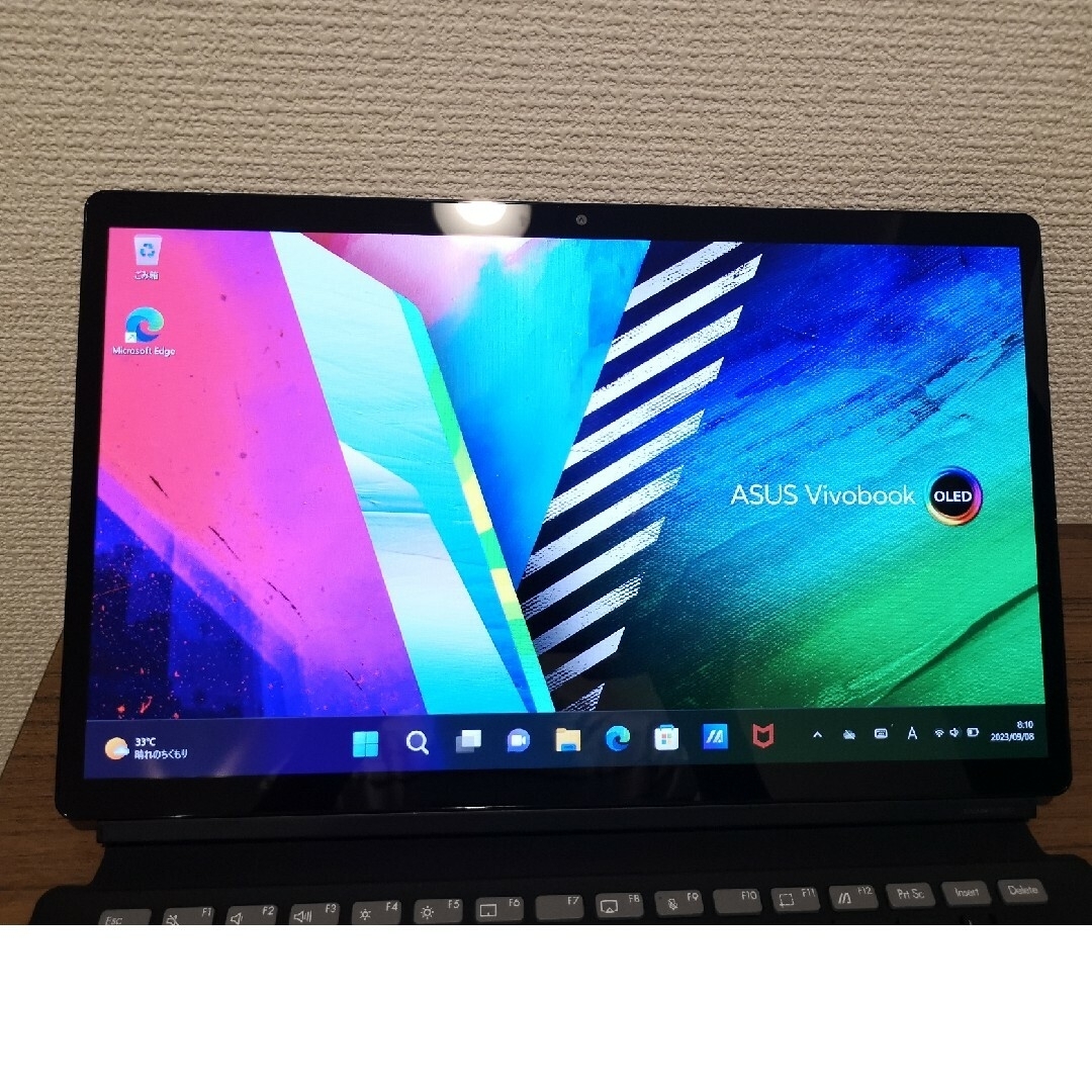 ASUS(エイスース)のAsus Vivobook 13 SlateT3300KA 有機EL スマホ/家電/カメラのPC/タブレット(ノートPC)の商品写真