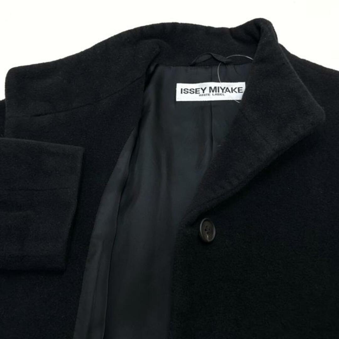 ISSEY MIYAKE(イッセイミヤケ)のイッセイミヤケ コート サイズ2 M - 黒 レディースのジャケット/アウター(その他)の商品写真