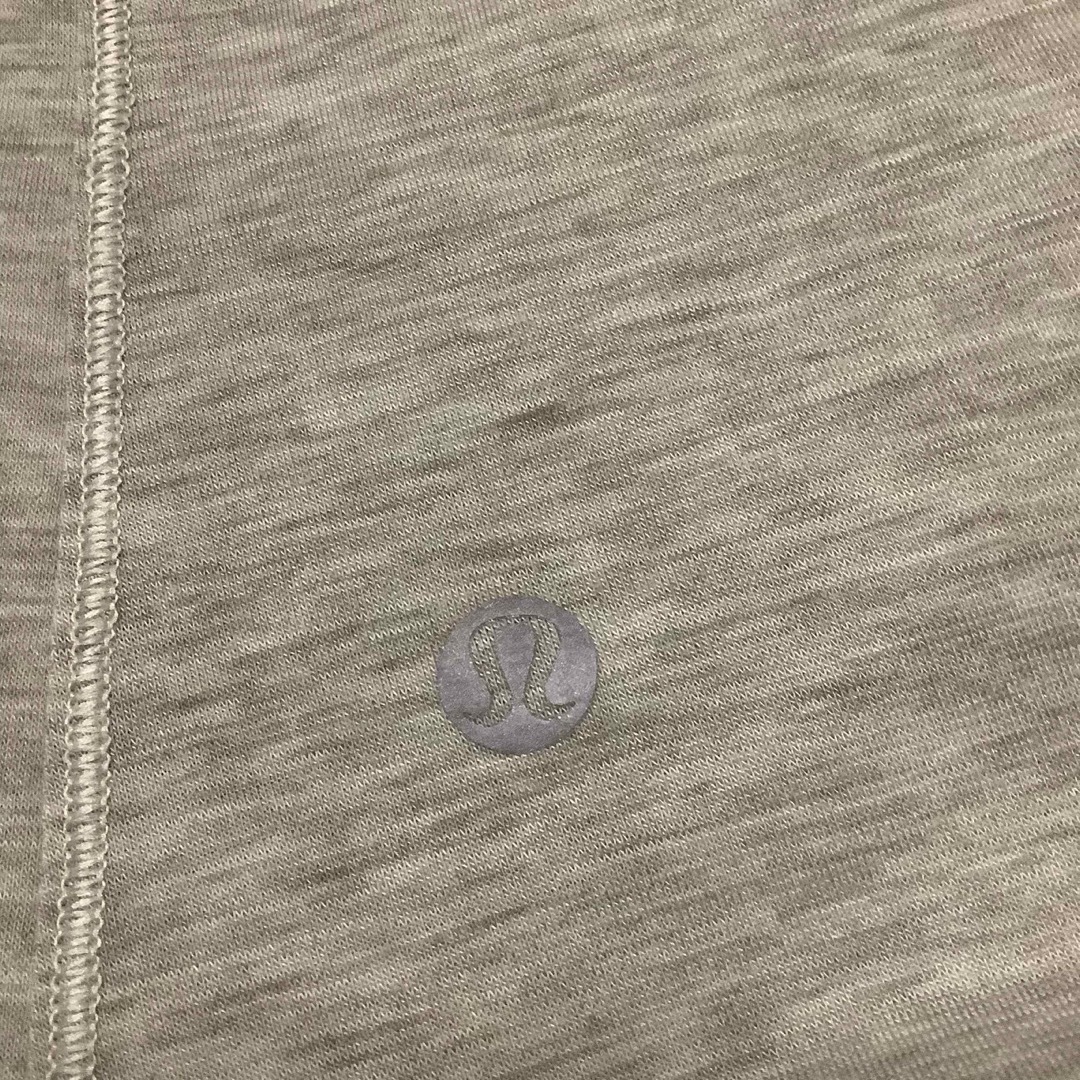 lululemon(ルルレモン)のルルレモンlululemon 半袖 Tシャツ レディースのトップス(Tシャツ(半袖/袖なし))の商品写真