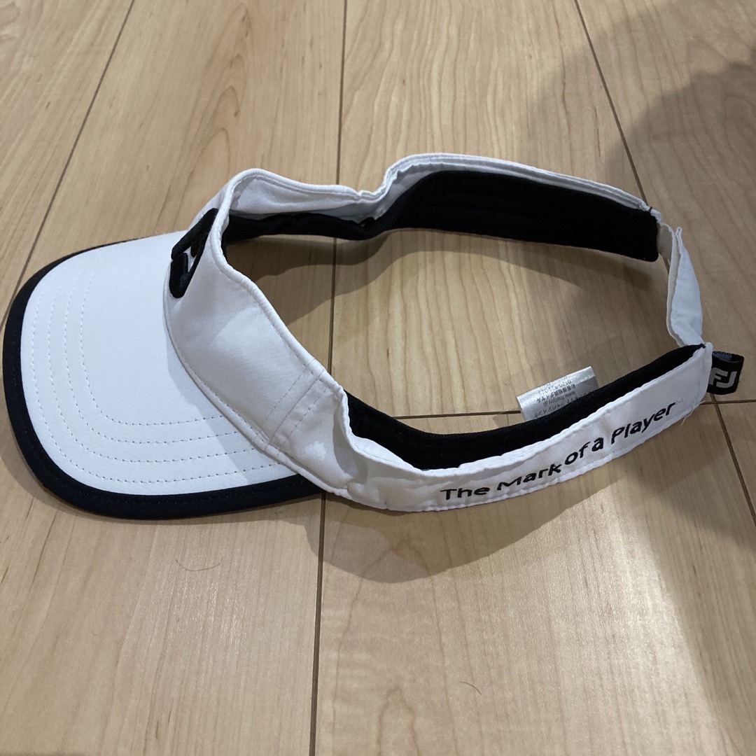 FootJoy(フットジョイ)のフットジョイ　サンバイザーしろ スポーツ/アウトドアのゴルフ(その他)の商品写真