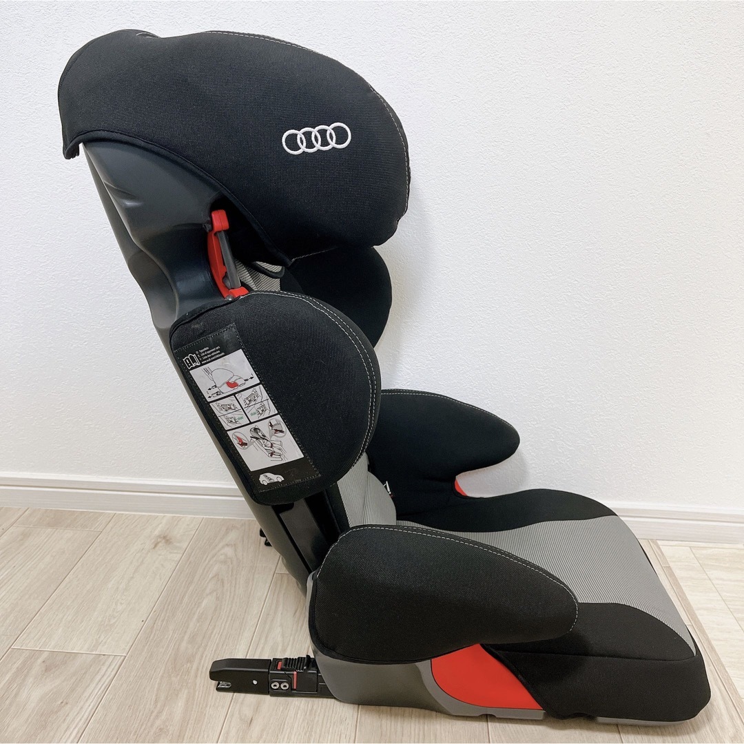 AUDI Audi アウディ ジュニアシート チャイルドシート ヤングスターアドバンスドの通販 by 3n3n shop｜アウディならラクマ