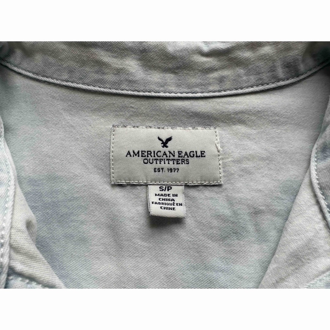 American Eagle(アメリカンイーグル)のアメリカンイーグル　ペアデニムシャツ レディースのトップス(シャツ/ブラウス(長袖/七分))の商品写真