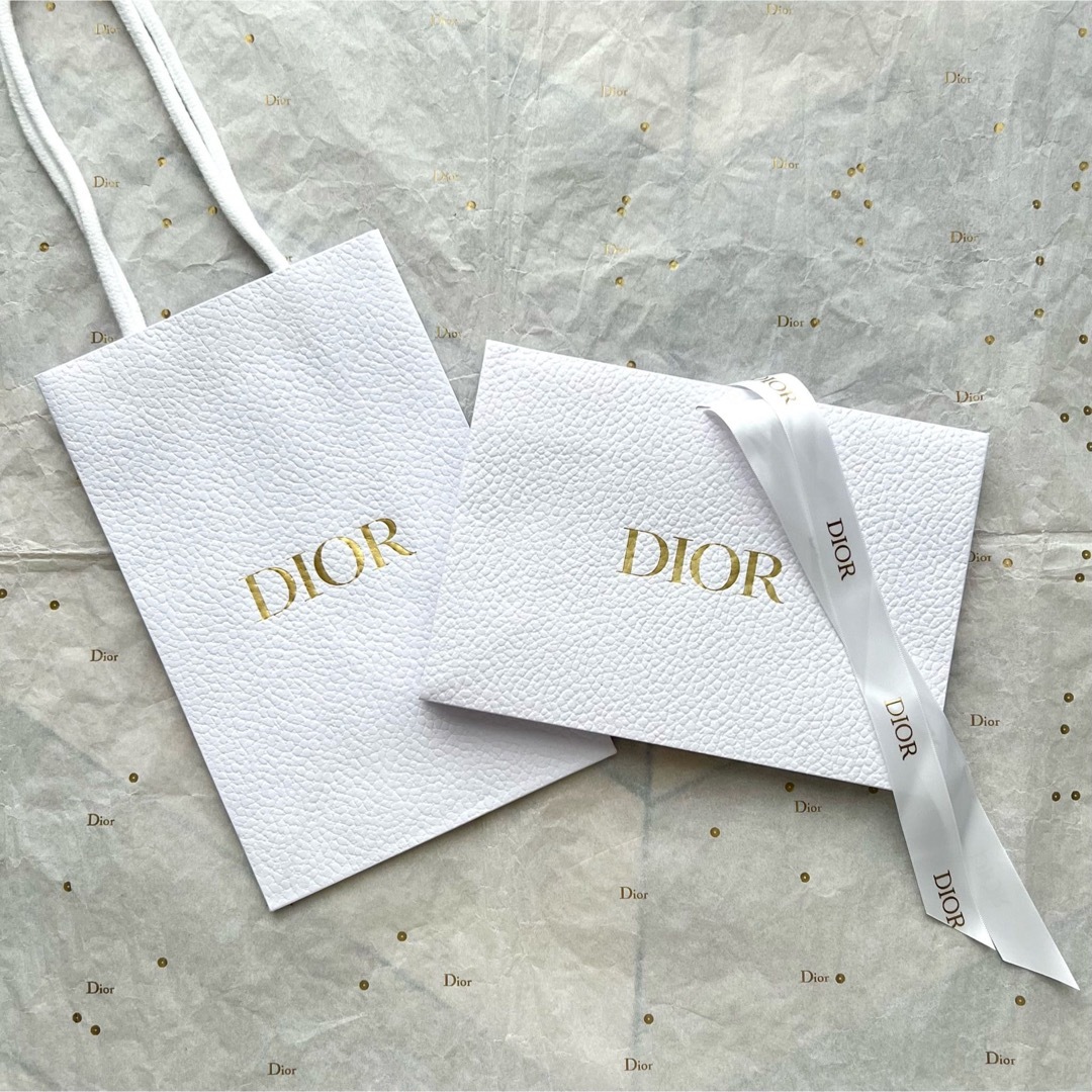 Christian Dior(クリスチャンディオール)の【DIOR】ショップ袋★ギフトバッグ★2点セット レディースのバッグ(ショップ袋)の商品写真