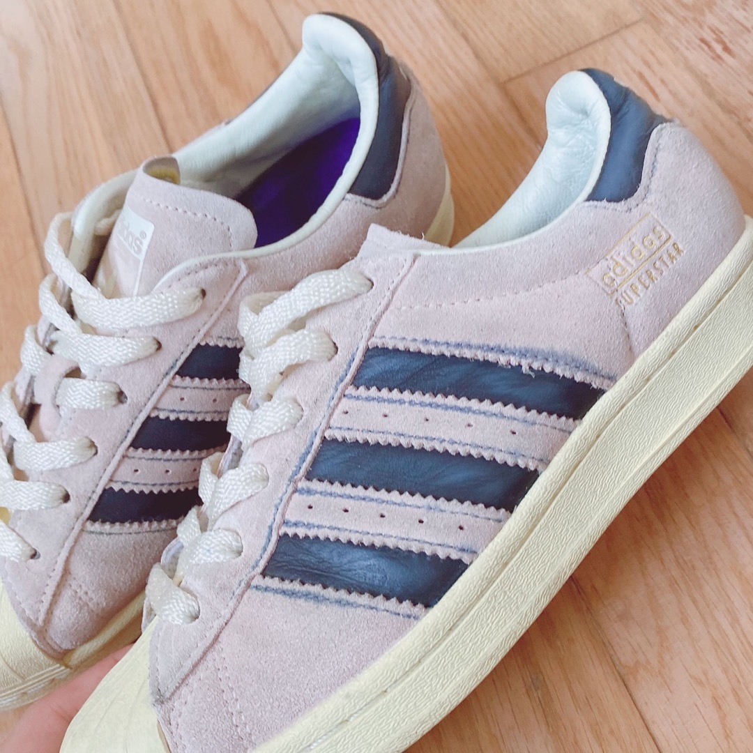 adidas(アディダス)のadidas SUPERSTAR スニーカー スエード  レディースの靴/シューズ(スニーカー)の商品写真