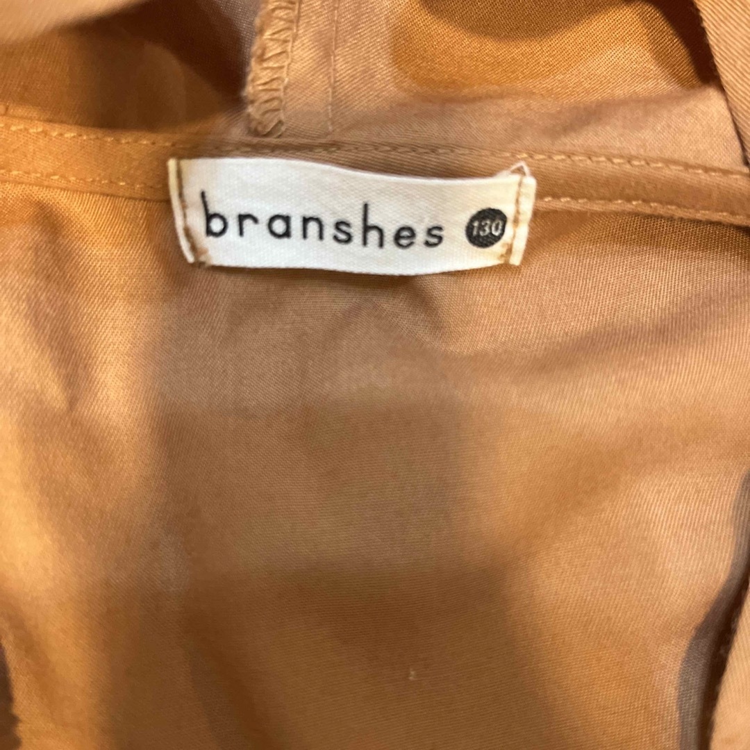 Branshes(ブランシェス)のbranshes アウター　130 キッズ/ベビー/マタニティのキッズ服女の子用(90cm~)(ジャケット/上着)の商品写真