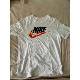 ナイキ(NIKE)のNIKE Tシャツ(Tシャツ/カットソー(半袖/袖なし))