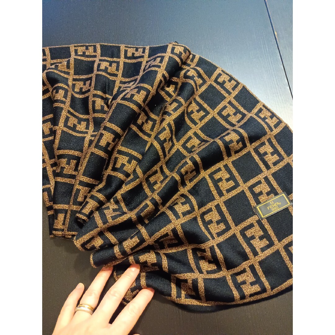 FENDI - FENDI マフラー 未使用品の通販 by yyy's shop|フェンディ