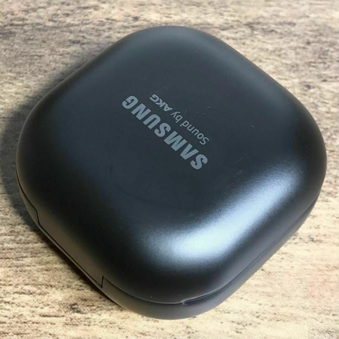 SAMSUNG 【微傷あり】Galaxy Buds Pro☆充電ケース☆ファントムブラックの通販 by sunrise's  shop｜サムスンならラクマ