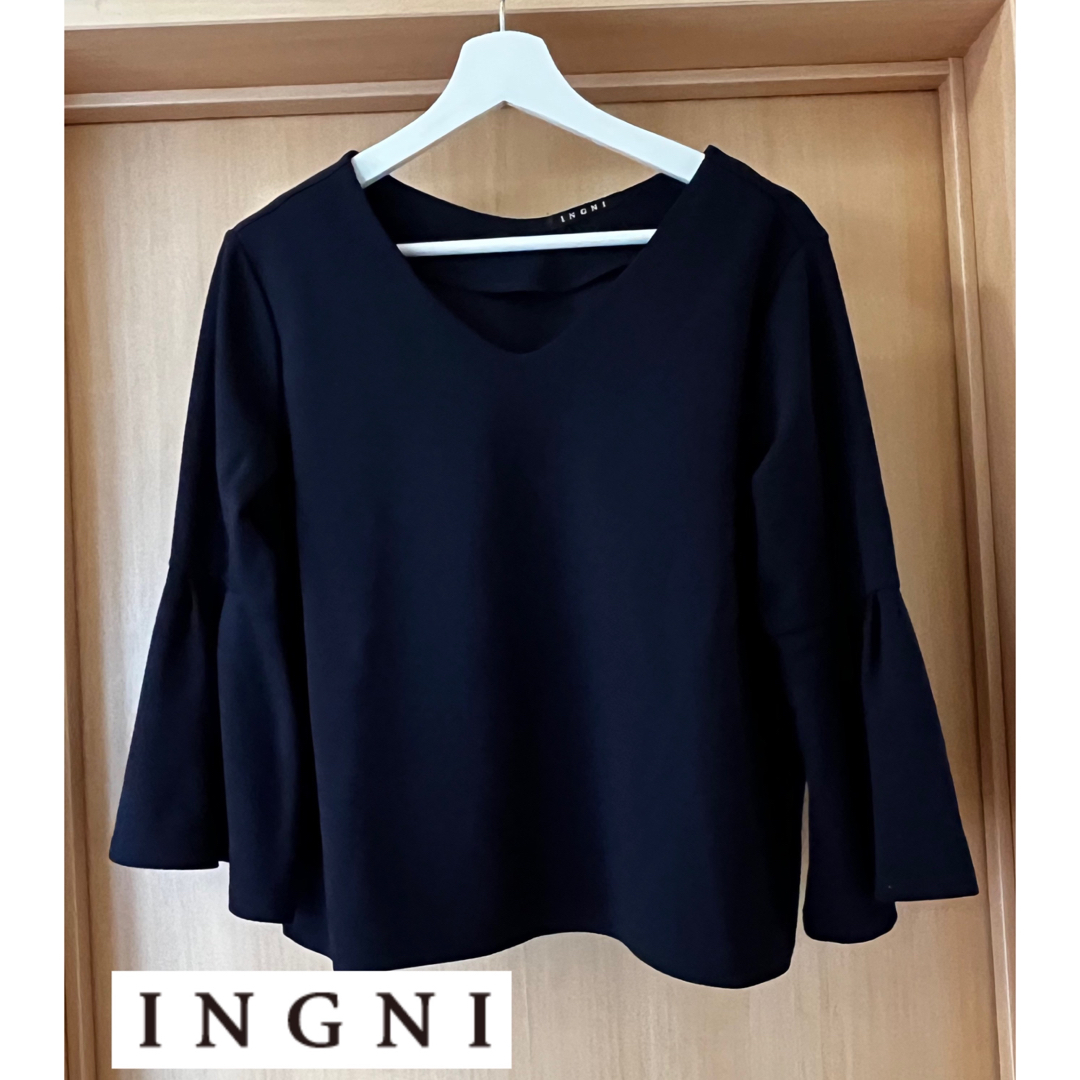 INGNI(イング)のINGNI ベルスリーブカットソー レディースのトップス(カットソー(長袖/七分))の商品写真