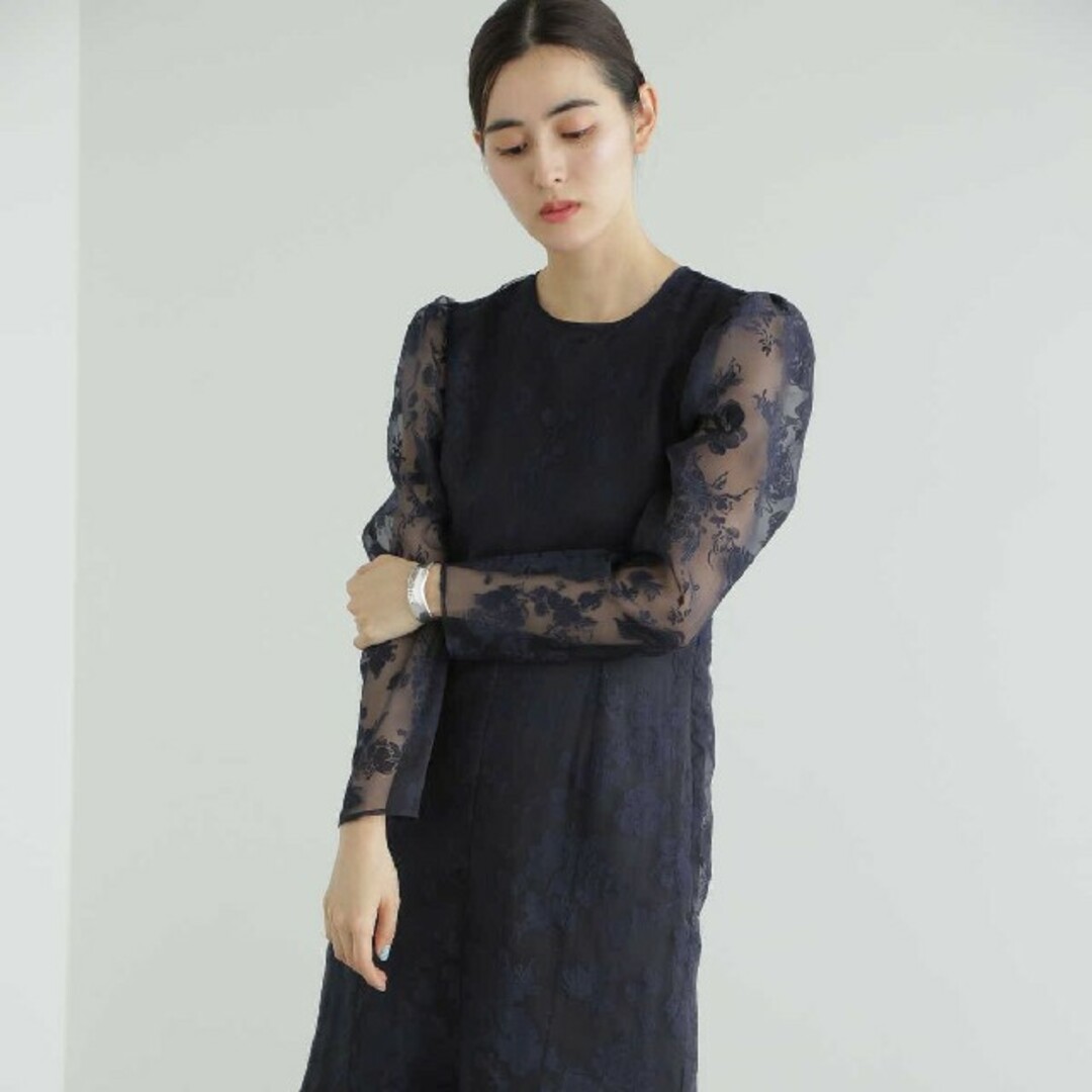 新品 ジルスチュアート フラワー オパール ワンピ ネイビー