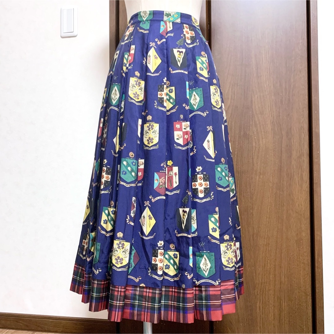 ジェーンマープル フラワークレストタータンチェックタックスカート