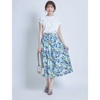 トッコ(tocco)の【値下げ】【tocco closet】フラワープリントフレアスカート(ロングスカート)