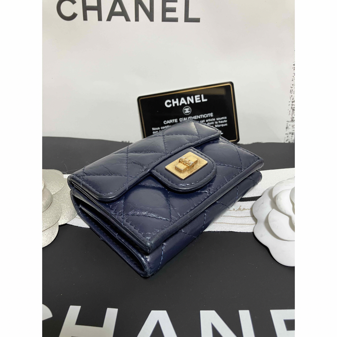 CHANEL(シャネル)の専用♡超美品♡★シャネル  マトラッセ 三つ折り財布 2.55 正規品 レディースのファッション小物(財布)の商品写真