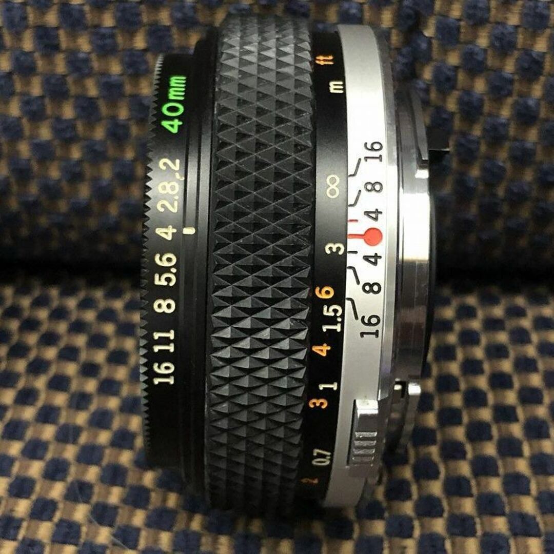 OLYMPUS(オリンパス)の1497 極上 レア OLYMPUS ZUIKO AUTO-S 40mm F2 スマホ/家電/カメラのカメラ(レンズ(単焦点))の商品写真