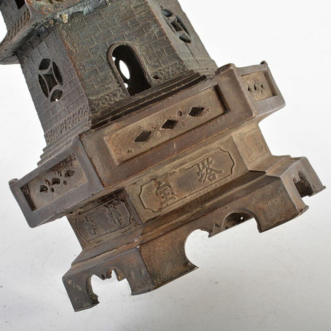 仏教美術 古銅 仏塔 置物 高さ約29cm M R6245 仏教美術 古銅 仏塔 置物 高さ約29cm M R6245