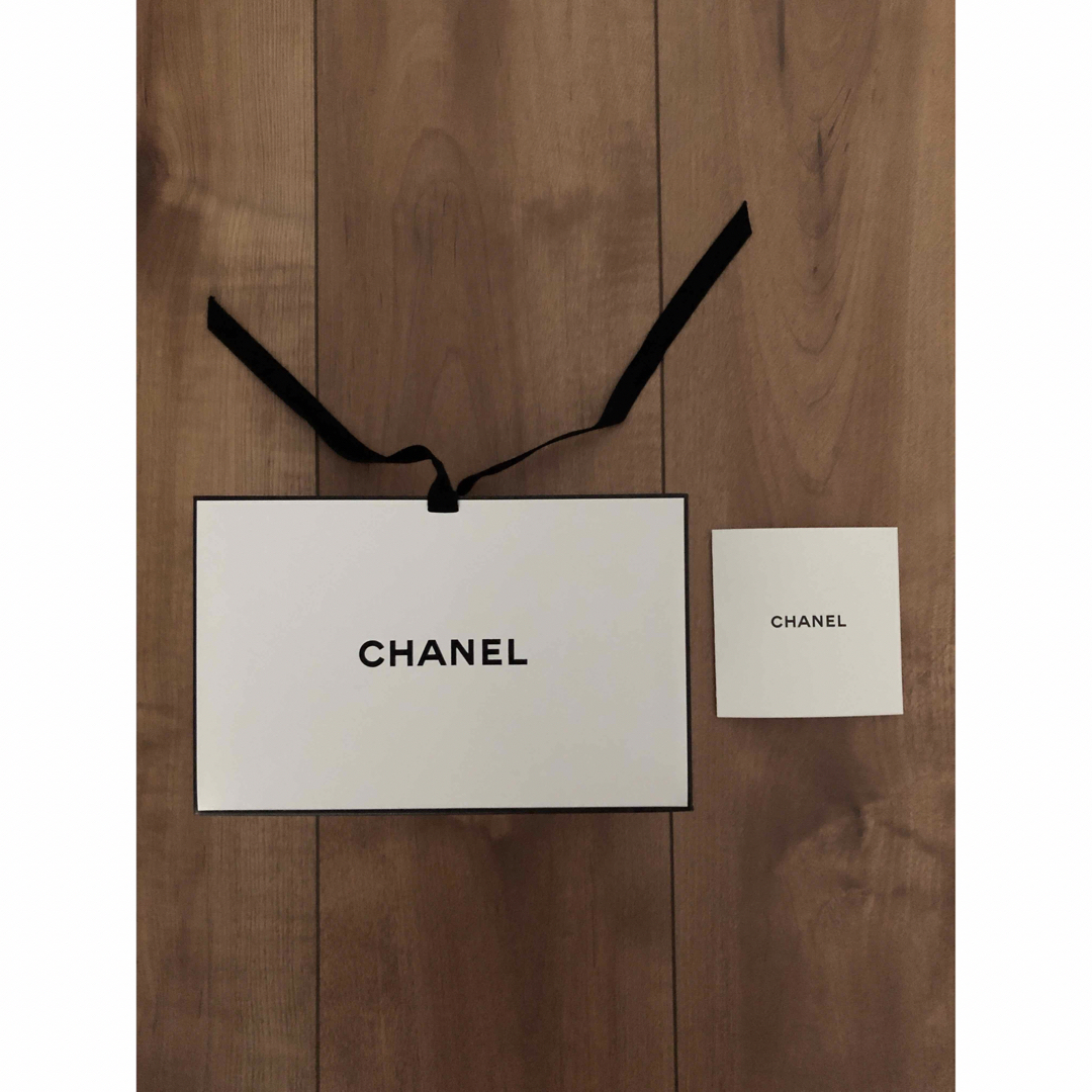 CHANEL(シャネル)のCHANEL　コンパクトミラー　ミロワール ドゥーブル ファセット新品未開封品  レディースのファッション小物(ミラー)の商品写真