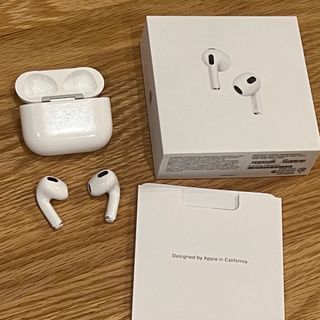 アップル(Apple)の中古 アップル AirPods 第3世代 MME73J/A(ヘッドフォン/イヤフォン)