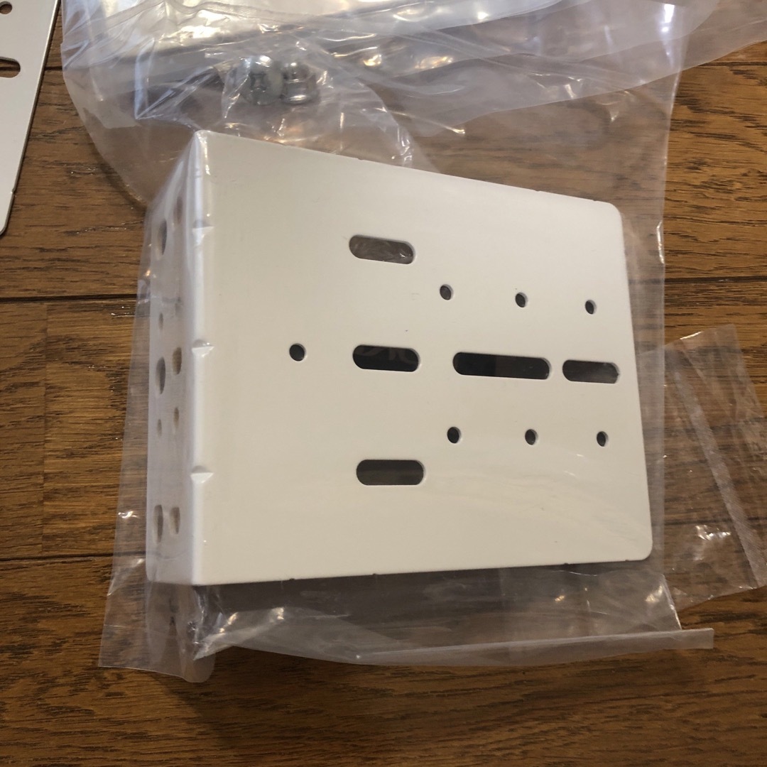 未使用】【12個セット】KOKUYO 壁固定金具 PE-L51 コクヨ 未使用】【12個セット】KOKUYO 壁固定金具 PE-L51 コクヨ
