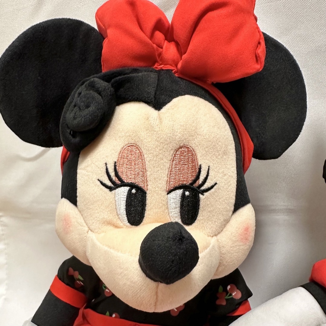 Disney - <新品>レトロミニー&デイジー ぬいぐるみ チェリー Disney - <新品>レトロミニー&デイジー ぬいぐるみ チェリー
