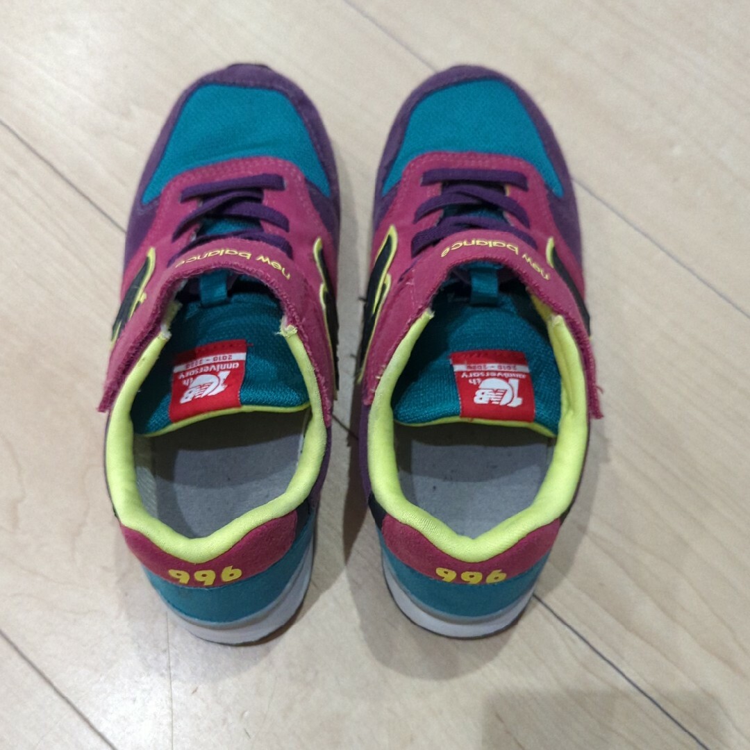 996（New Balance）(キュウキュウロク)のnew balance 996　２１､５cm キッズ/ベビー/マタニティのキッズ靴/シューズ(15cm~)(スニーカー)の商品写真