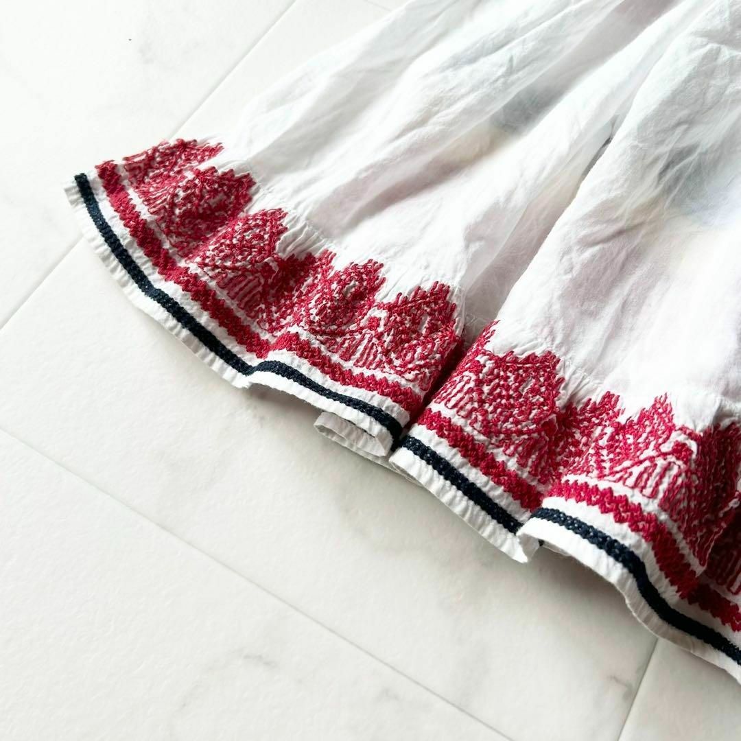 サラマリカ　花柄刺繍カフタンワンピース　ホワイト