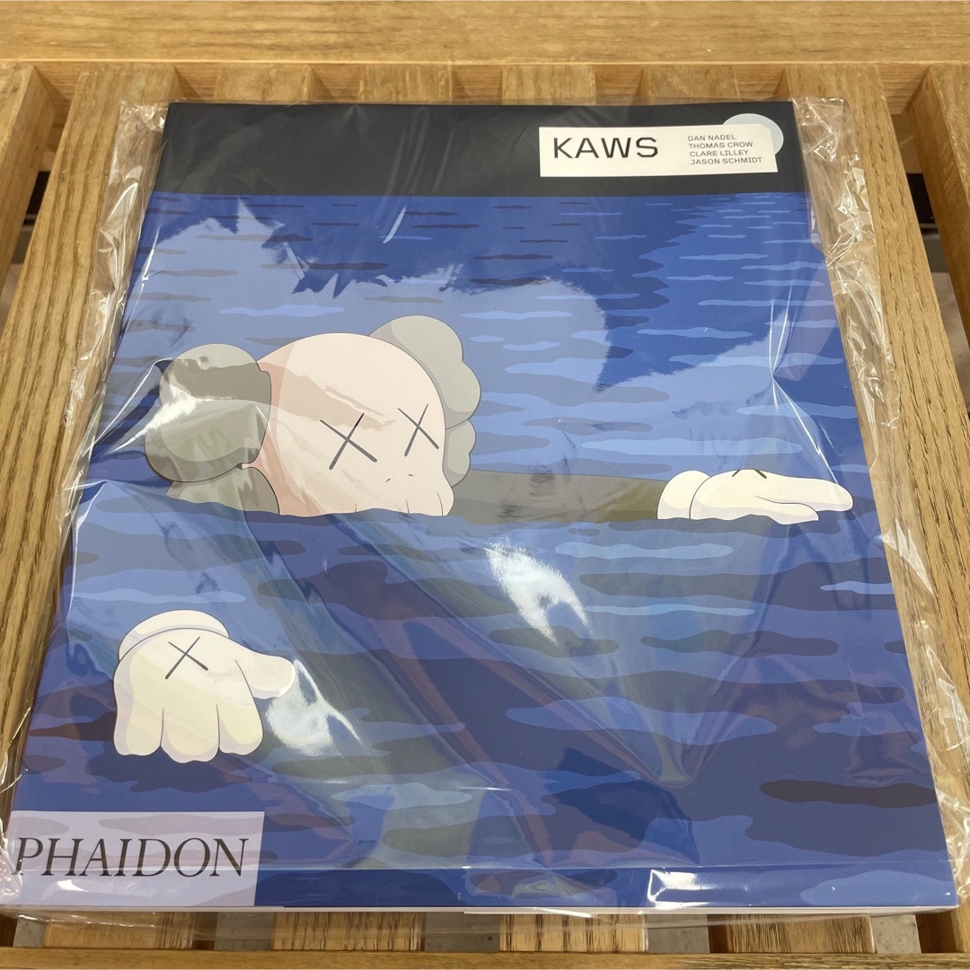UNIQLO KAWS ARTBOOK ユニクロ カウズ アートブック - その他