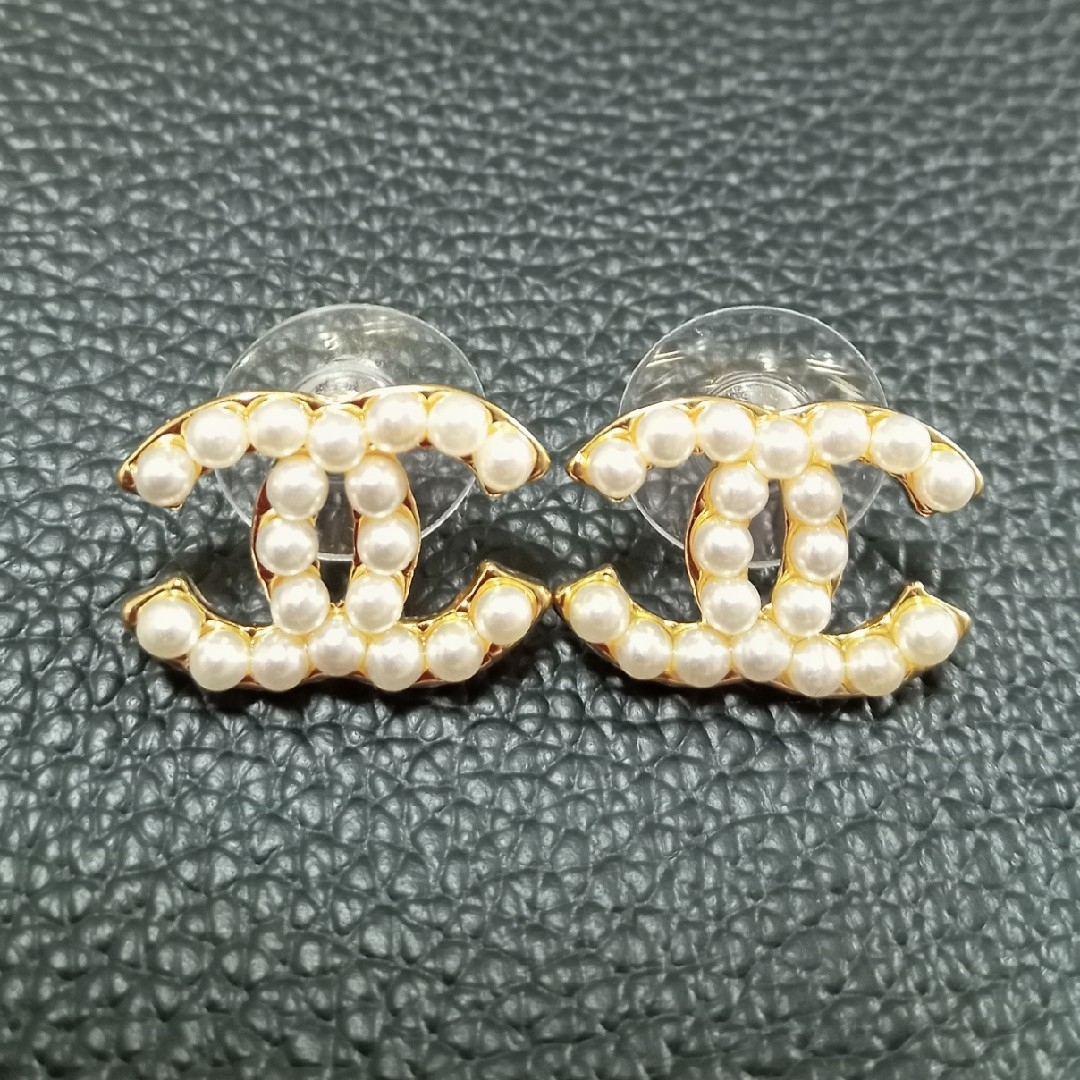 CHANEL(シャネル)のパールピアス レディースのアクセサリー(ピアス)の商品写真