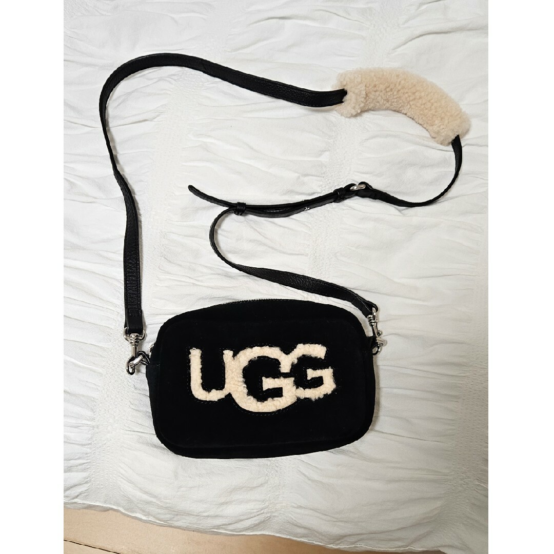 UGG　ショルダーバッグ | フリマアプリ ラクマ