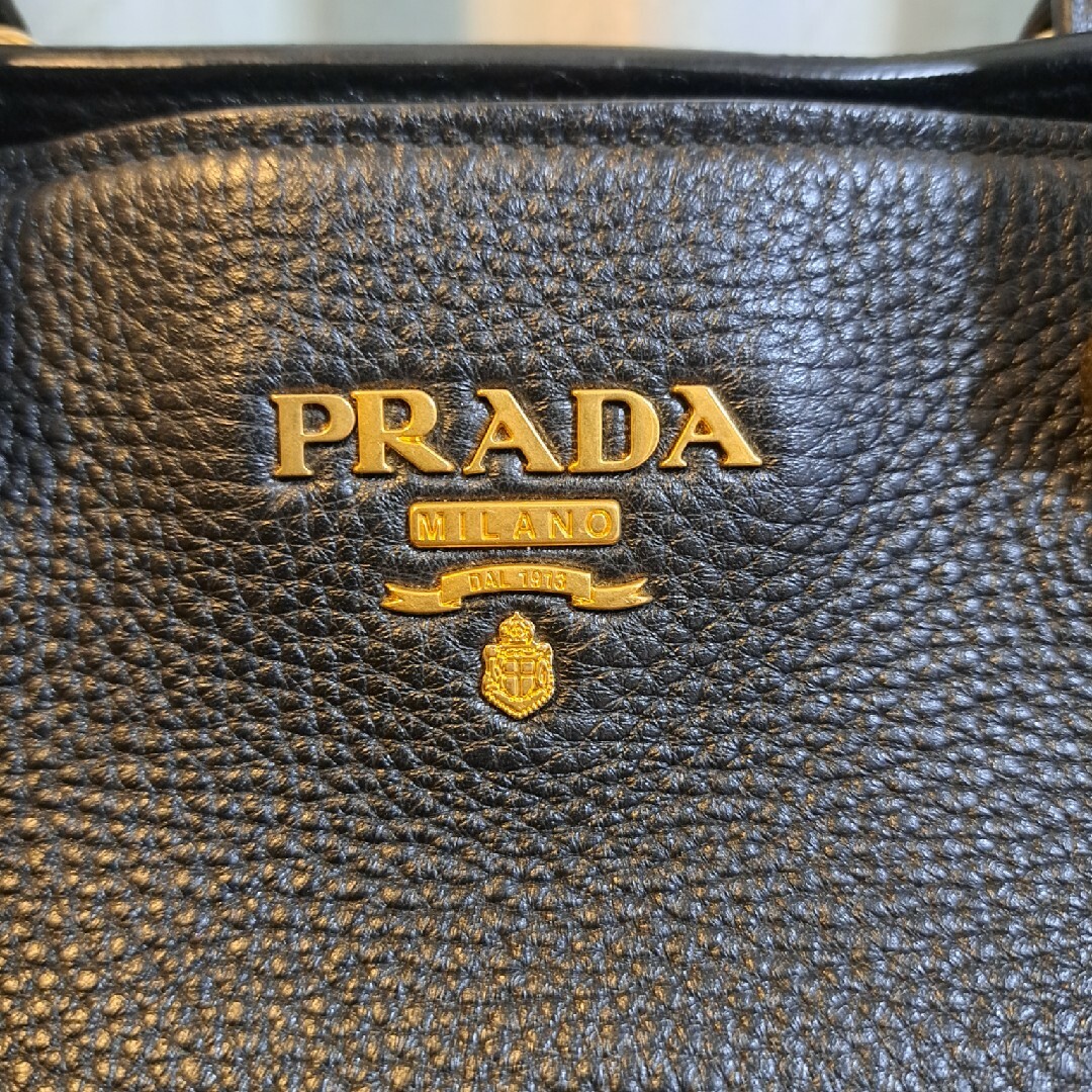 美品】PRADA×プラダ ゴールド色A4収納可能オールレザートートバッグ-