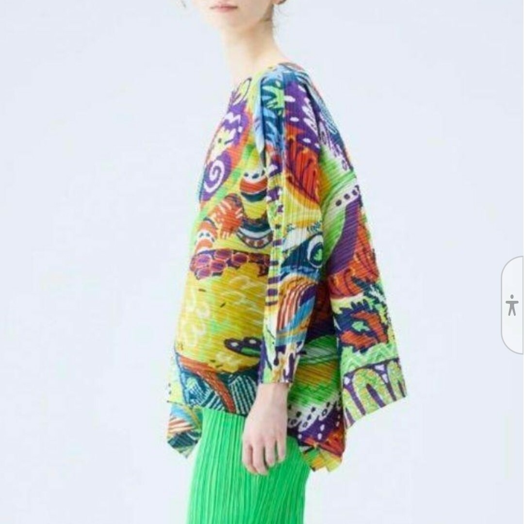 ☆新品・未使用☆プリーツプリーズ ISSEY MIYAKE 総柄 チュニック-