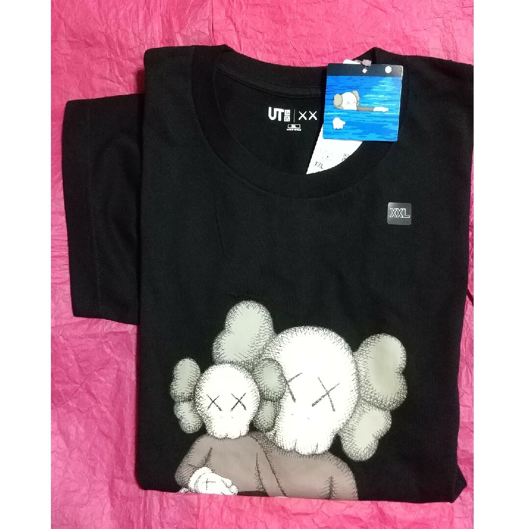 UNIQLO KAWS コラボ Tシャツ ブラック XXLサイズ メンズのトップス(Tシャツ/カットソー(半袖/袖なし))の商品写真