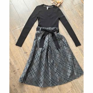 バーバリーブラックレーベル(BURBERRY BLACK LABEL)の専用　(ひざ丈ワンピース)