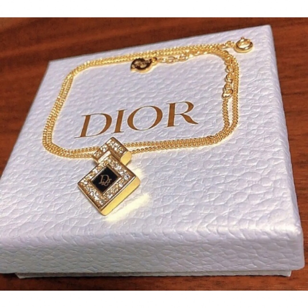 Dior ネックレス 黒 ゴールド ロゴ CD シンプル gold キラキラ
